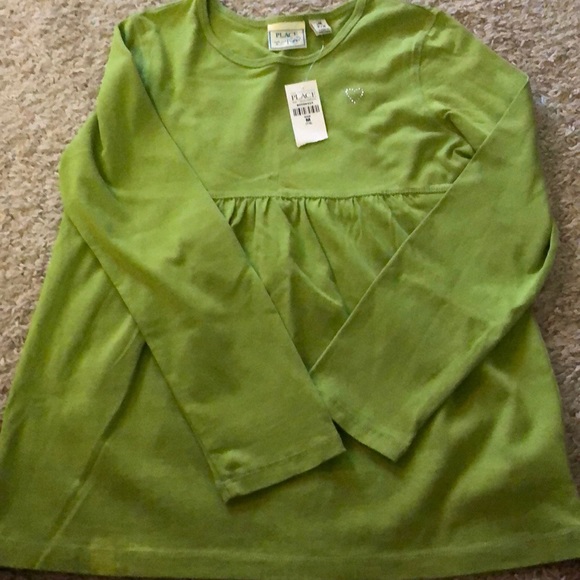 The Children's Place Other - NWT Girls long sleeve shirt size M with heart